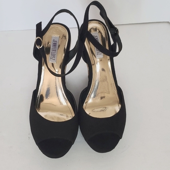 JENNIFER Lopez Black And Gold Platforms - Picture 3 of 10